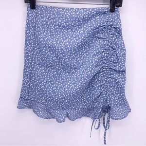 Pink Diamond Light Blue and White Floral Mini Skirt Size 10